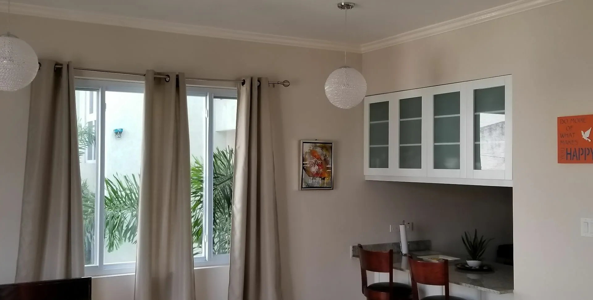 New Kingston Guest Apt At Kingsway Apartment
